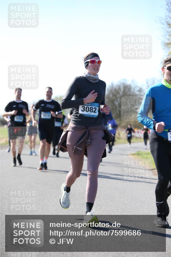06.04.2025 - 44. Internationalen Wilhelmsburger Insellauf Jannik Wohlers http://msf.ph/oto/7599686 06.04.2025 10:40:46 Laufen 2010, 3082 meine-sportfotos.de