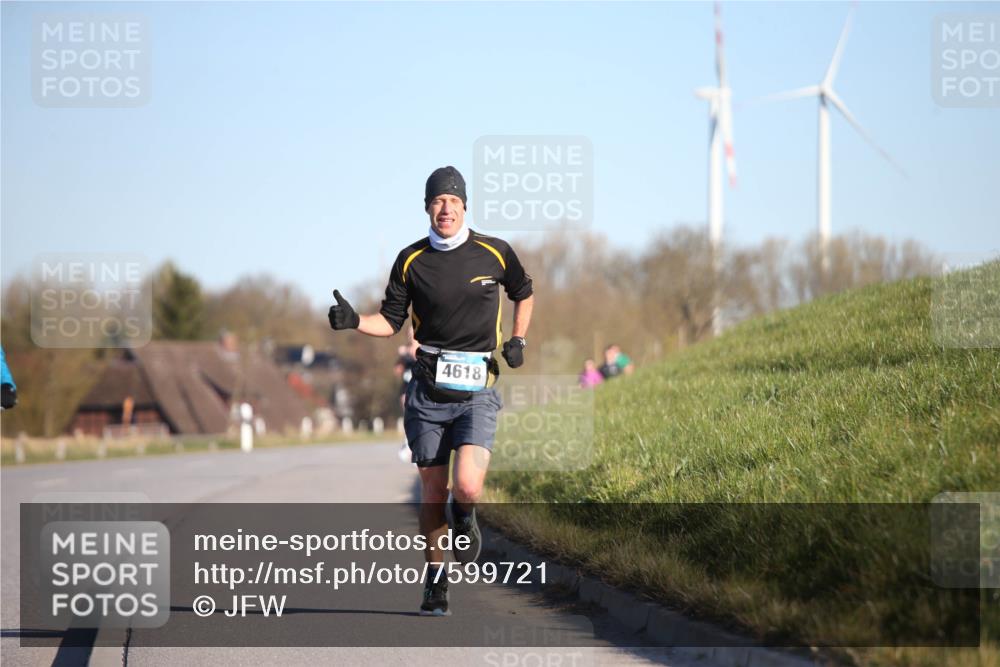 06.04.2025 - 44. Internationalen Wilhelmsburger Insellauf Jannik Wohlers http://msf.ph/oto/7599721 06.04.2025 09:18:29 Laufen 4618 meine-sportfotos.de