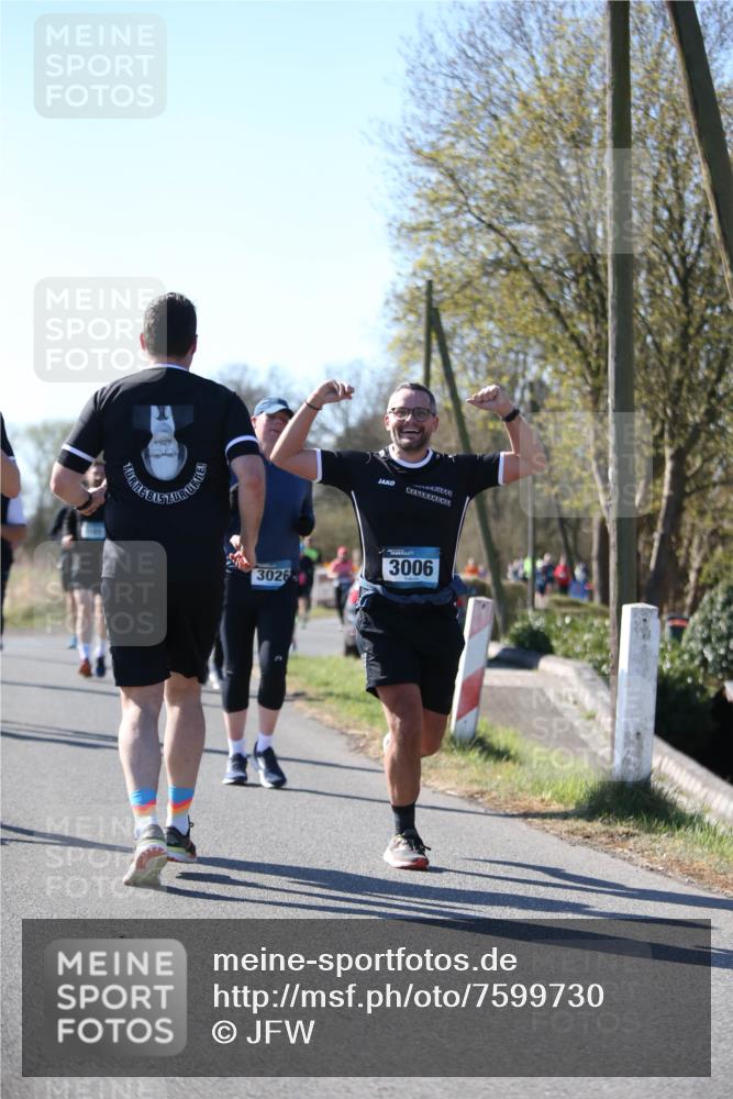 06.04.2025 - 44. Internationalen Wilhelmsburger Insellauf Jannik Wohlers http://msf.ph/oto/7599730 06.04.2025 10:40:48 Laufen 3026, 3006 meine-sportfotos.de