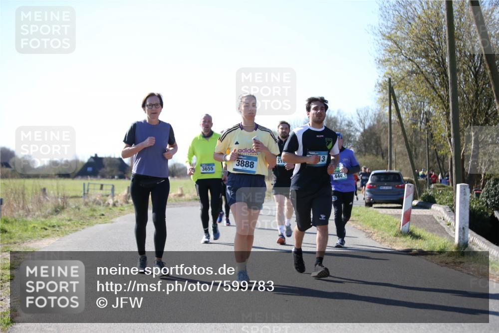 06.04.2025 - 44. Internationalen Wilhelmsburger Insellauf Jannik Wohlers http://msf.ph/oto/7599783 06.04.2025 10:40:52 Laufen 3655, 3888, 13, 444 meine-sportfotos.de