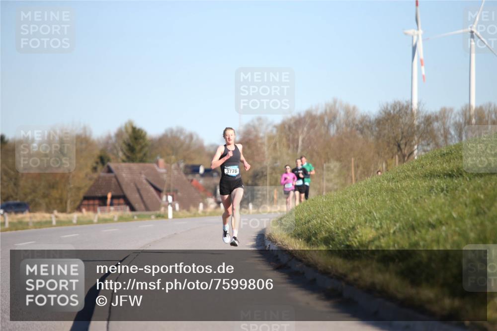 06.04.2025 - 44. Internationalen Wilhelmsburger Insellauf Jannik Wohlers http://msf.ph/oto/7599806 06.04.2025 09:18:35 Laufen 3776 meine-sportfotos.de