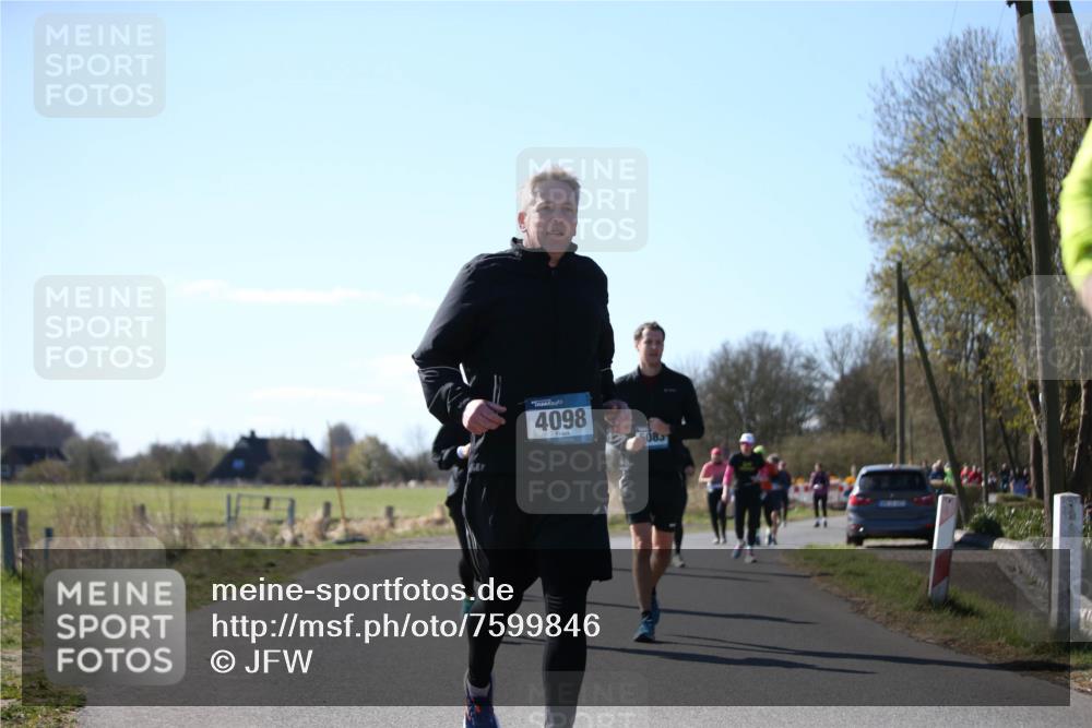 06.04.2025 - 44. Internationalen Wilhelmsburger Insellauf Jannik Wohlers http://msf.ph/oto/7599846 06.04.2025 10:40:56 Laufen 4098, 5083 meine-sportfotos.de