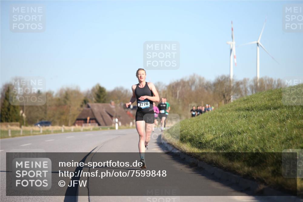 06.04.2025 - 44. Internationalen Wilhelmsburger Insellauf Jannik Wohlers http://msf.ph/oto/7599848 06.04.2025 09:18:39 Laufen 3776 meine-sportfotos.de