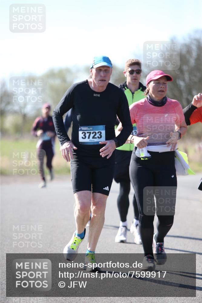 06.04.2025 - 44. Internationalen Wilhelmsburger Insellauf Jannik Wohlers http://msf.ph/oto/7599917 06.04.2025 10:41:05 Laufen 3723 meine-sportfotos.de