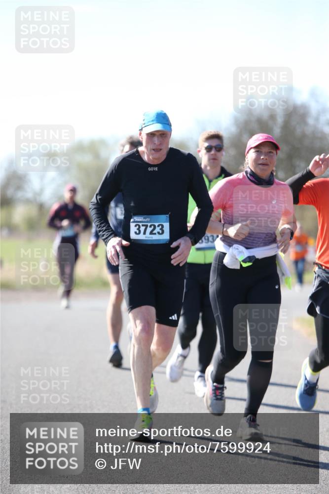 06.04.2025 - 44. Internationalen Wilhelmsburger Insellauf Jannik Wohlers http://msf.ph/oto/7599924 06.04.2025 10:41:06 Laufen 3723, 93 meine-sportfotos.de