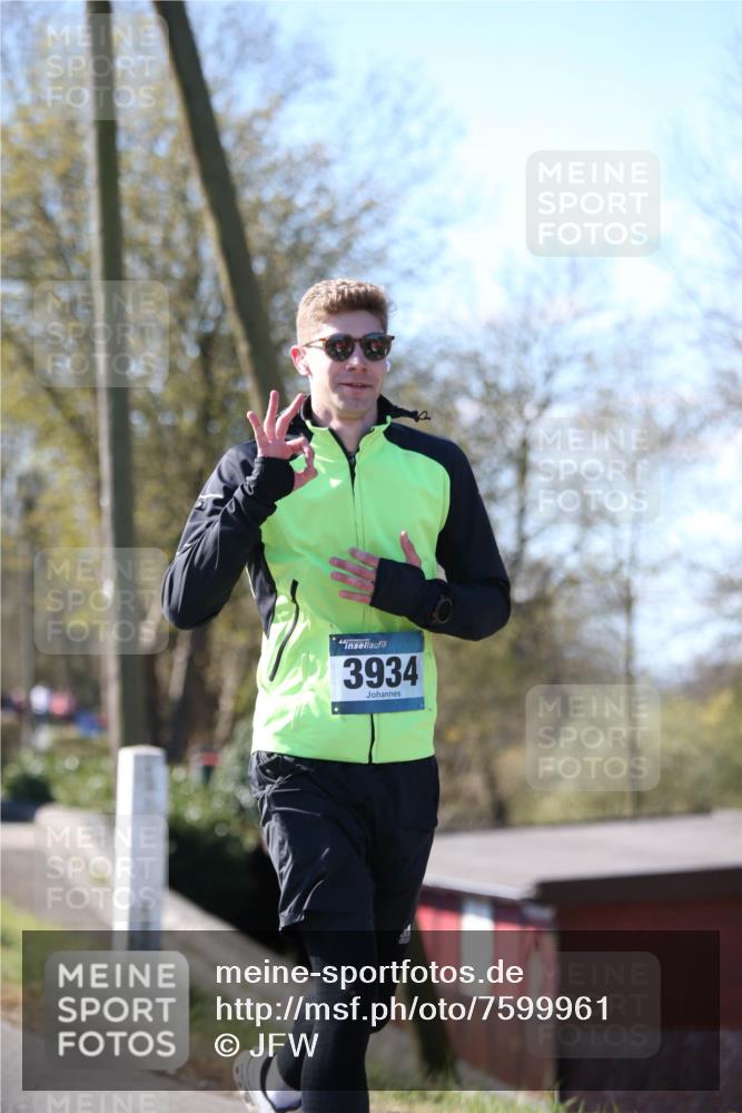 06.04.2025 - 44. Internationalen Wilhelmsburger Insellauf Jannik Wohlers http://msf.ph/oto/7599961 06.04.2025 10:41:09 Laufen 3934 meine-sportfotos.de