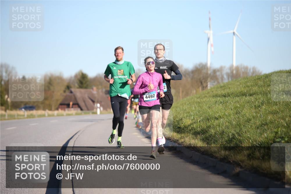 06.04.2025 - 44. Internationalen Wilhelmsburger Insellauf Jannik Wohlers http://msf.ph/oto/7600000 06.04.2025 09:18:51 Laufen 4492 meine-sportfotos.de