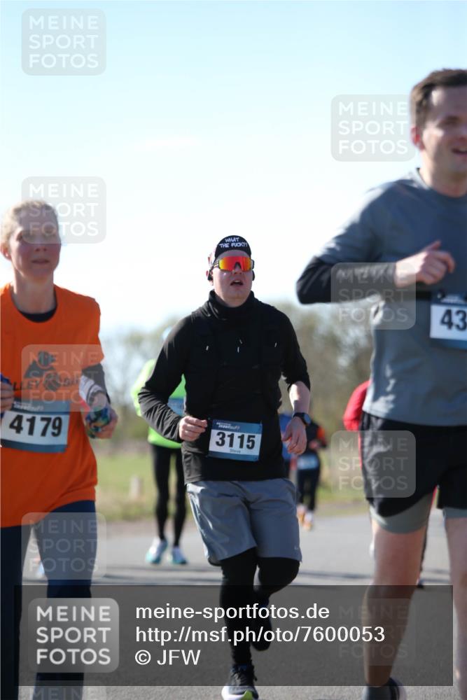 06.04.2025 - 44. Internationalen Wilhelmsburger Insellauf Jannik Wohlers http://msf.ph/oto/7600053 06.04.2025 10:41:25 Laufen 4179, 3115, 43 meine-sportfotos.de