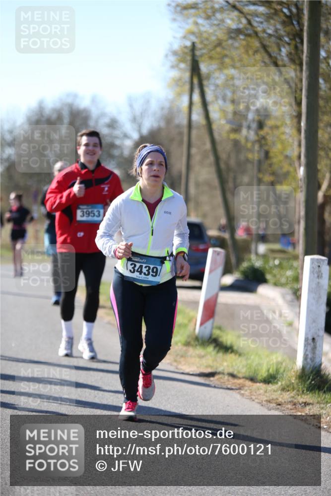 06.04.2025 - 44. Internationalen Wilhelmsburger Insellauf Jannik Wohlers http://msf.ph/oto/7600121 06.04.2025 10:41:29 Laufen 3953, 3439 meine-sportfotos.de