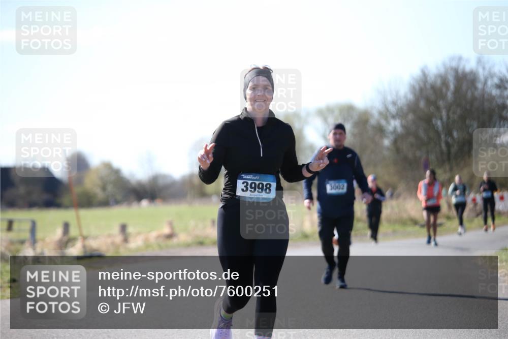 06.04.2025 - 44. Internationalen Wilhelmsburger Insellauf Jannik Wohlers http://msf.ph/oto/7600251 06.04.2025 10:41:42 Laufen 3998, 3662 meine-sportfotos.de