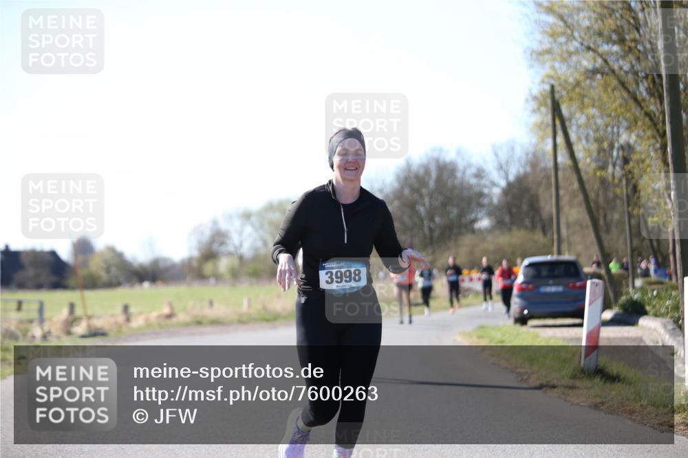 06.04.2025 - 44. Internationalen Wilhelmsburger Insellauf Jannik Wohlers http://msf.ph/oto/7600263 06.04.2025 10:41:43 Laufen 3998 meine-sportfotos.de