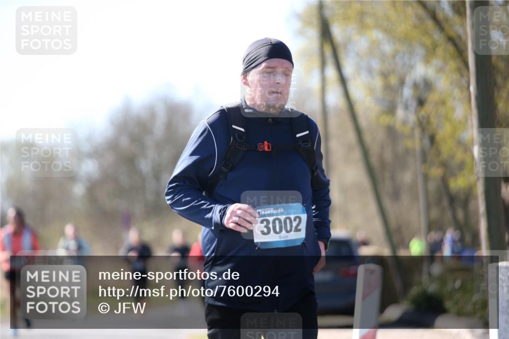 06.04.2025 - 44. Internationalen Wilhelmsburger Insellauf Jannik Wohlers http://msf.ph/oto/7600294 06.04.2025 10:41:46 Laufen 3002 meine-sportfotos.de