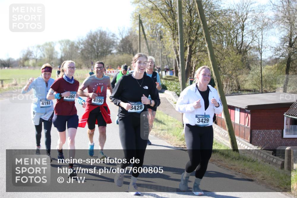 06.04.2025 - 44. Internationalen Wilhelmsburger Insellauf Jannik Wohlers http://msf.ph/oto/7600805 06.04.2025 10:43:08 Laufen 4193, 360, 4190, 3428, 3429 meine-sportfotos.de