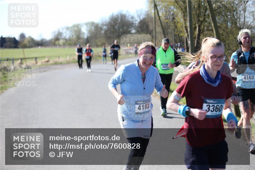06.04.2025 - 44. Internationalen Wilhelmsburger Insellauf Jannik Wohlers http://msf.ph/oto/7600828 06.04.2025 10:43:10 Laufen 441, 4193, 3360, 4162 meine-sportfotos.de