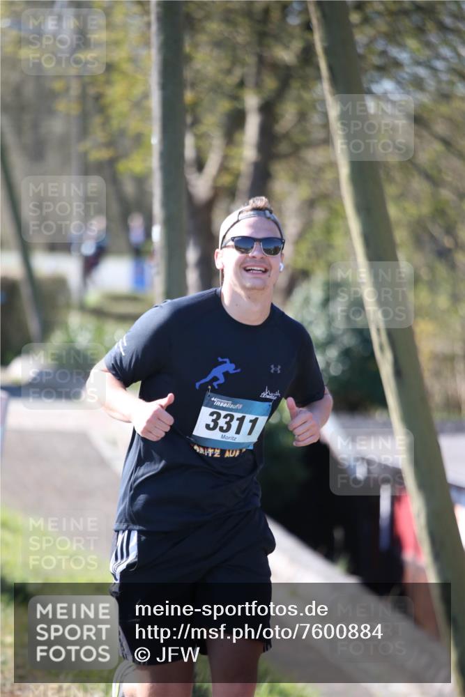 06.04.2025 - 44. Internationalen Wilhelmsburger Insellauf Jannik Wohlers http://msf.ph/oto/7600884 06.04.2025 10:43:17 Laufen 44, 3311 meine-sportfotos.de