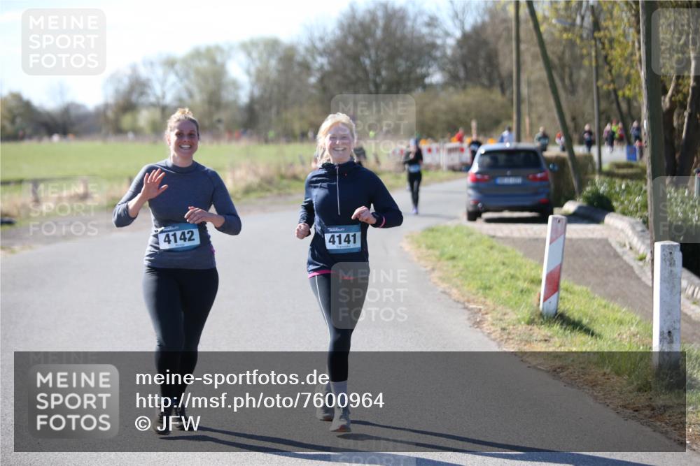 06.04.2025 - 44. Internationalen Wilhelmsburger Insellauf Jannik Wohlers http://msf.ph/oto/7600964 06.04.2025 10:43:30 Laufen 4142, 4141 meine-sportfotos.de
