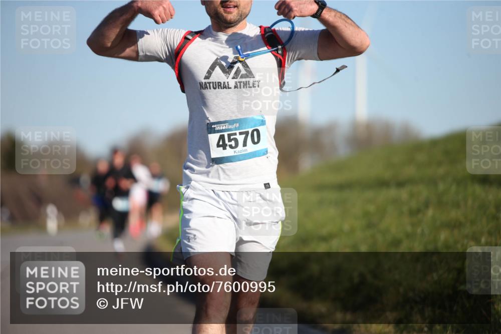 06.04.2025 - 44. Internationalen Wilhelmsburger Insellauf Jannik Wohlers http://msf.ph/oto/7600995 06.04.2025 09:19:29 Laufen 4570 meine-sportfotos.de