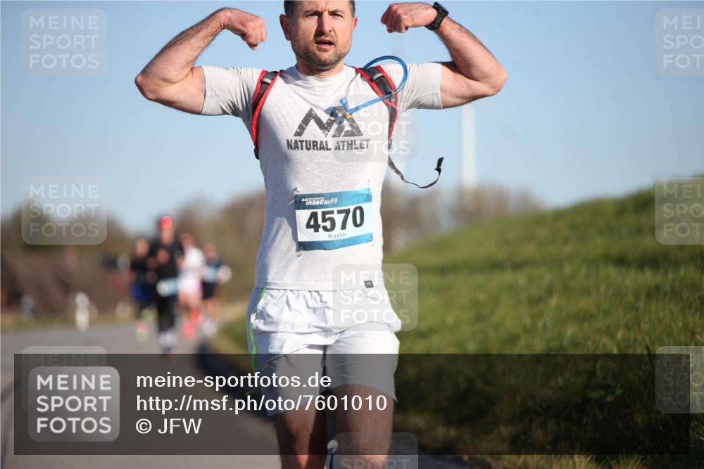 06.04.2025 - 44. Internationalen Wilhelmsburger Insellauf Jannik Wohlers http://msf.ph/oto/7601010 06.04.2025 09:19:29 Laufen 8, 44, 4570 meine-sportfotos.de