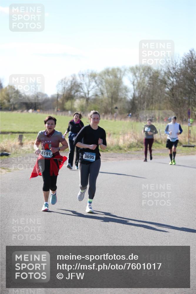 06.04.2025 - 44. Internationalen Wilhelmsburger Insellauf Jannik Wohlers http://msf.ph/oto/7601017 06.04.2025 10:43:42 Laufen 3695, 4191 meine-sportfotos.de