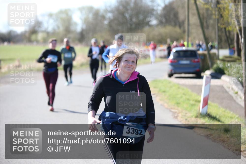 06.04.2025 - 44. Internationalen Wilhelmsburger Insellauf Jannik Wohlers http://msf.ph/oto/7601094 06.04.2025 10:43:51 Laufen 3392 meine-sportfotos.de