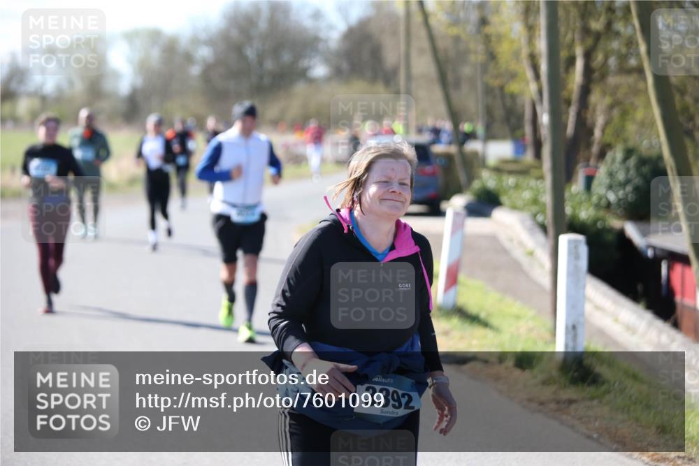 06.04.2025 - 44. Internationalen Wilhelmsburger Insellauf Jannik Wohlers http://msf.ph/oto/7601099 06.04.2025 10:43:51 Laufen 3392 meine-sportfotos.de