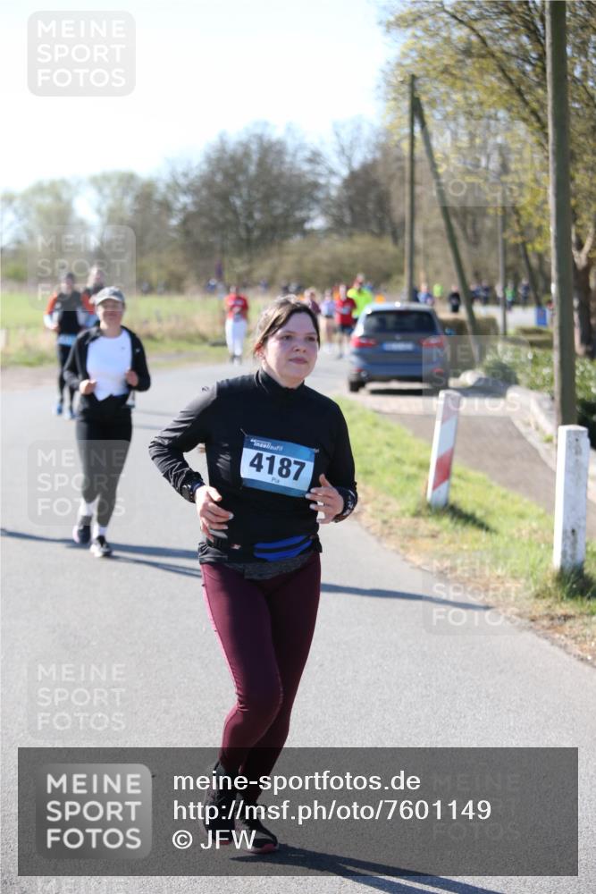 06.04.2025 - 44. Internationalen Wilhelmsburger Insellauf Jannik Wohlers http://msf.ph/oto/7601149 06.04.2025 10:43:56 Laufen 4187 meine-sportfotos.de