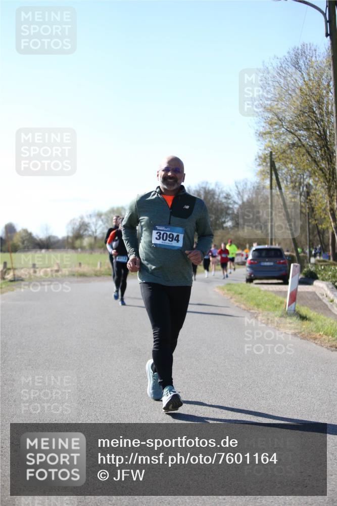 06.04.2025 - 44. Internationalen Wilhelmsburger Insellauf Jannik Wohlers http://msf.ph/oto/7601164 06.04.2025 10:43:59 Laufen 3094 meine-sportfotos.de