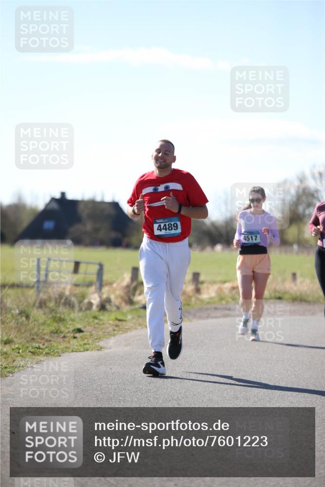 06.04.2025 - 44. Internationalen Wilhelmsburger Insellauf Jannik Wohlers http://msf.ph/oto/7601223 06.04.2025 10:44:09 Laufen 4489, 4517 meine-sportfotos.de