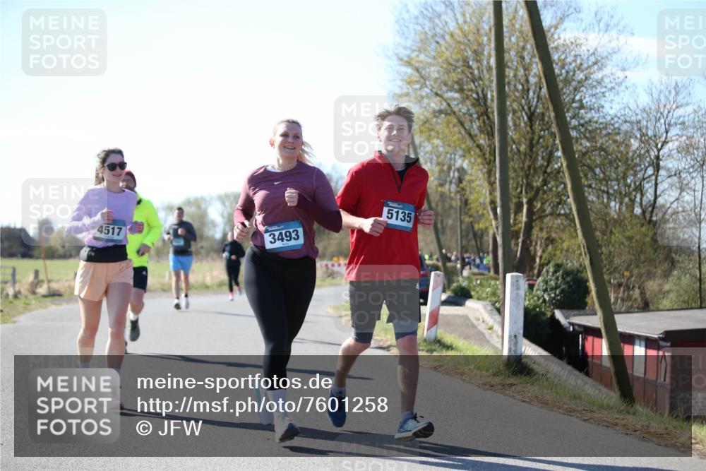 06.04.2025 - 44. Internationalen Wilhelmsburger Insellauf Jannik Wohlers http://msf.ph/oto/7601258 06.04.2025 10:44:14 Laufen 4517, 3493, 5135 meine-sportfotos.de