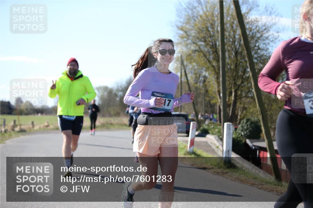 06.04.2025 - 44. Internationalen Wilhelmsburger Insellauf Jannik Wohlers http://msf.ph/oto/7601283 06.04.2025 10:44:16 Laufen 17 meine-sportfotos.de