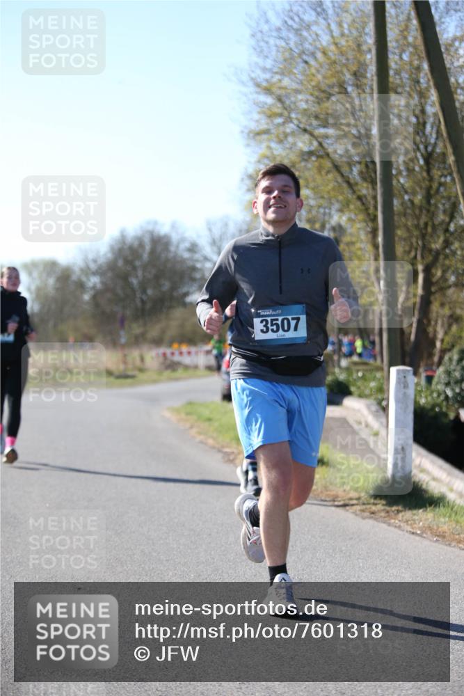 06.04.2025 - 44. Internationalen Wilhelmsburger Insellauf Jannik Wohlers http://msf.ph/oto/7601318 06.04.2025 10:44:21 Laufen 3507 meine-sportfotos.de