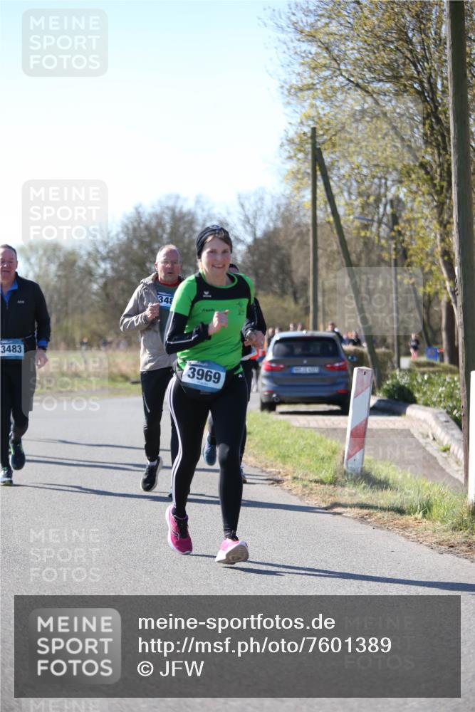 06.04.2025 - 44. Internationalen Wilhelmsburger Insellauf Jannik Wohlers http://msf.ph/oto/7601389 06.04.2025 10:44:44 Laufen 3483, 34, 3969 meine-sportfotos.de