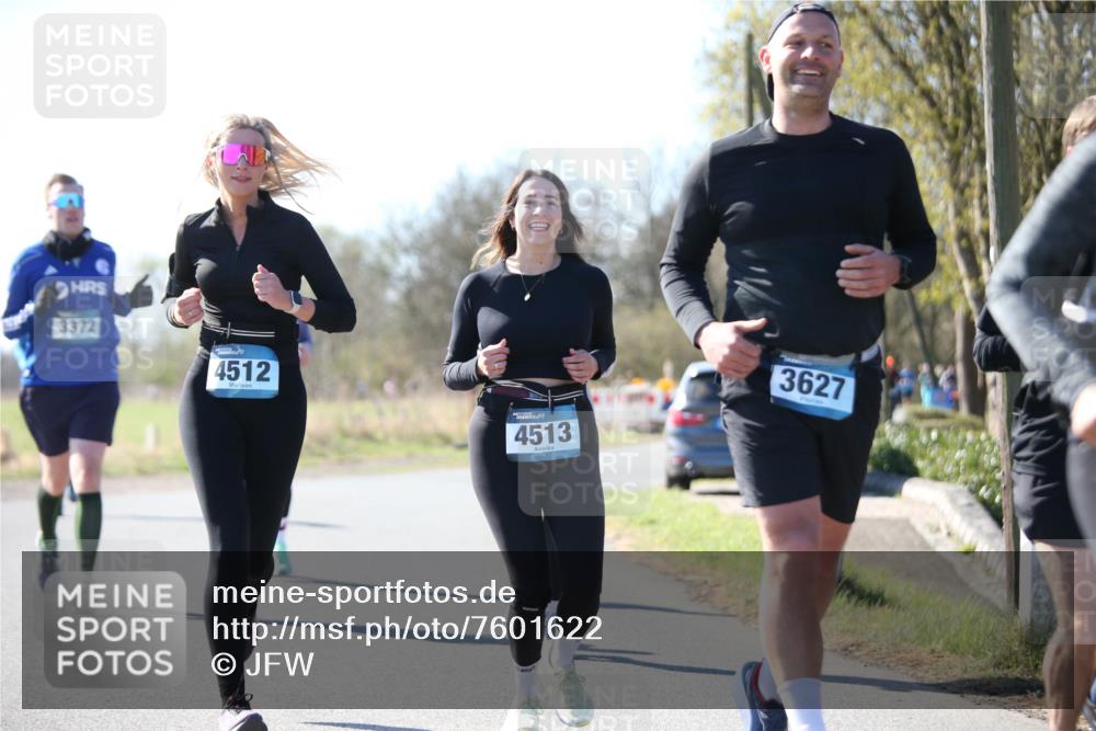 06.04.2025 - 44. Internationalen Wilhelmsburger Insellauf Jannik Wohlers http://msf.ph/oto/7601622 06.04.2025 10:45:11 Laufen 3372, 4512, 4513, 3627 meine-sportfotos.de