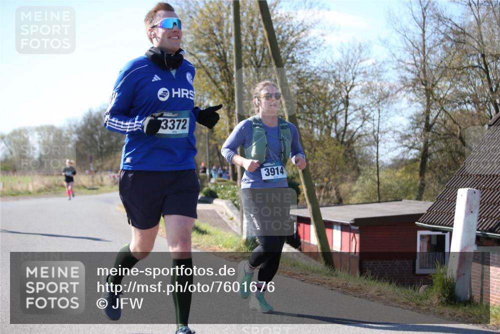 06.04.2025 - 44. Internationalen Wilhelmsburger Insellauf Jannik Wohlers http://msf.ph/oto/7601676 06.04.2025 10:45:14 Laufen 3372, 3914 meine-sportfotos.de