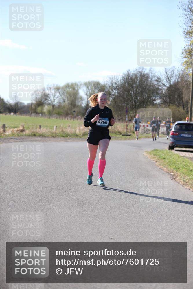 06.04.2025 - 44. Internationalen Wilhelmsburger Insellauf Jannik Wohlers http://msf.ph/oto/7601725 06.04.2025 10:45:23 Laufen 4260, 8323 meine-sportfotos.de