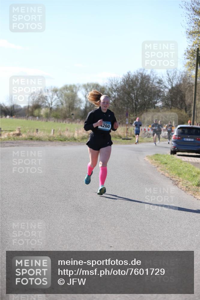 06.04.2025 - 44. Internationalen Wilhelmsburger Insellauf Jannik Wohlers http://msf.ph/oto/7601729 06.04.2025 10:45:23 Laufen 4260 meine-sportfotos.de