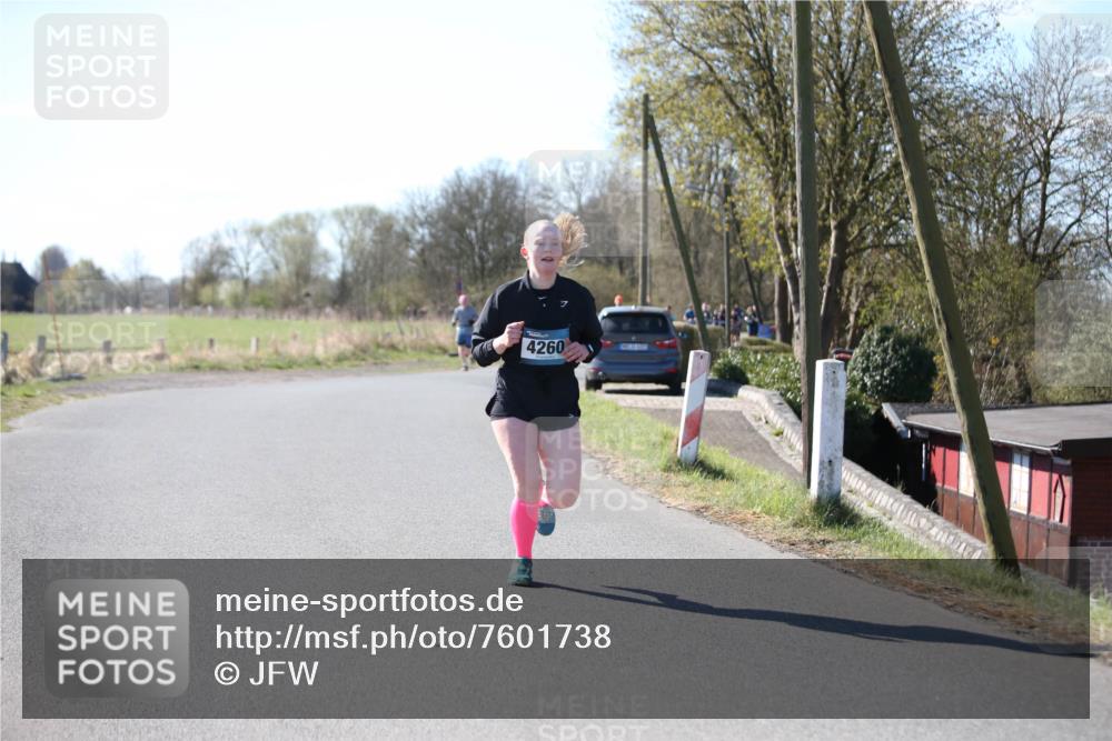 06.04.2025 - 44. Internationalen Wilhelmsburger Insellauf Jannik Wohlers http://msf.ph/oto/7601738 06.04.2025 10:45:25 Laufen 4260 meine-sportfotos.de
