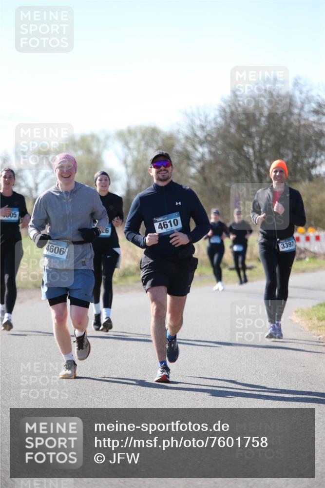 06.04.2025 - 44. Internationalen Wilhelmsburger Insellauf Jannik Wohlers http://msf.ph/oto/7601758 06.04.2025 10:45:38 Laufen 05, 4606, 4610, 3397 meine-sportfotos.de
