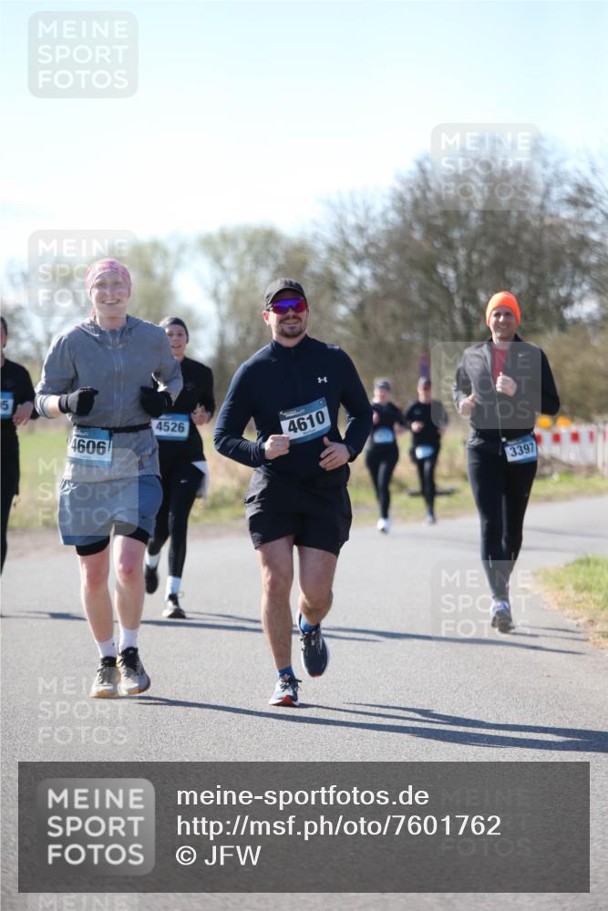 06.04.2025 - 44. Internationalen Wilhelmsburger Insellauf Jannik Wohlers http://msf.ph/oto/7601762 06.04.2025 10:45:38 Laufen 5, 4606, 4526, 4610, 3397 meine-sportfotos.de