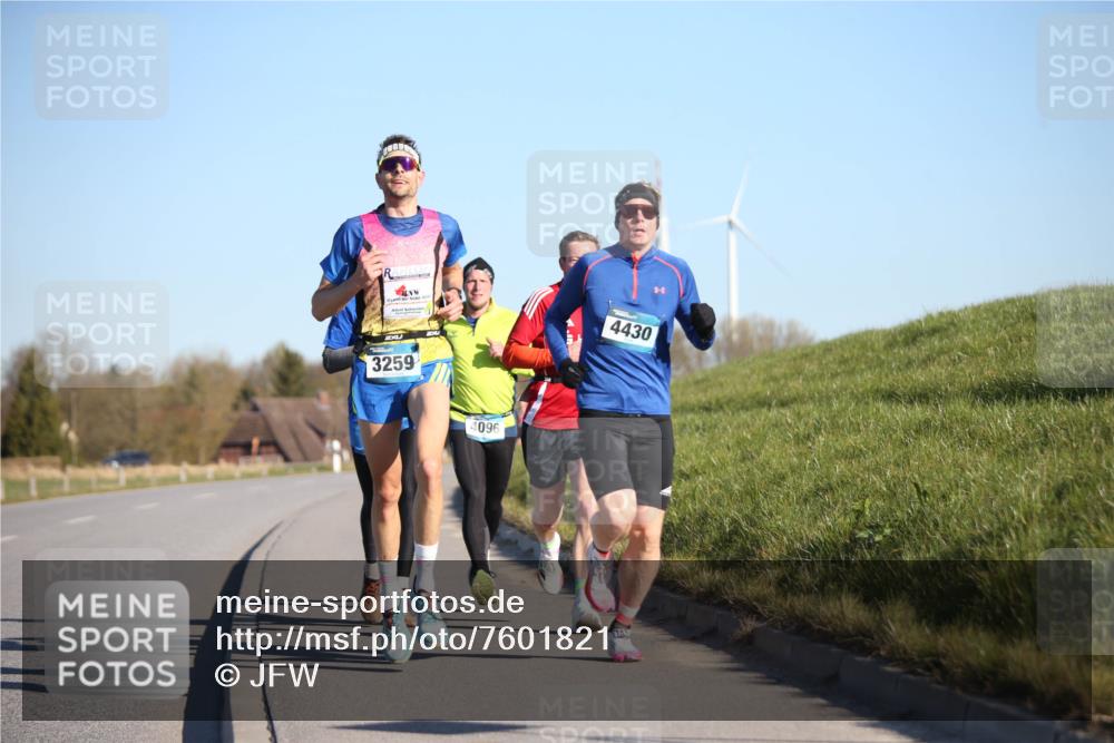 06.04.2025 - 44. Internationalen Wilhelmsburger Insellauf Jannik Wohlers http://msf.ph/oto/7601821 06.04.2025 09:19:51 Laufen 3259, 1096, 4430 meine-sportfotos.de