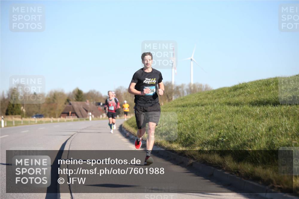 06.04.2025 - 44. Internationalen Wilhelmsburger Insellauf Jannik Wohlers http://msf.ph/oto/7601988 06.04.2025 09:20:05 Laufen 56 meine-sportfotos.de
