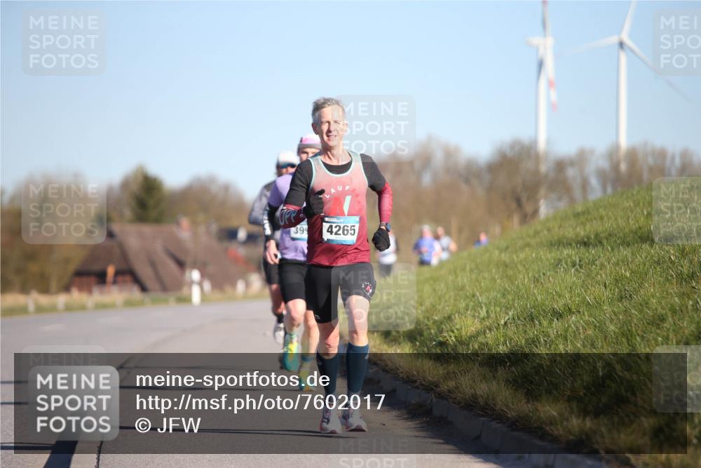 06.04.2025 - 44. Internationalen Wilhelmsburger Insellauf Jannik Wohlers http://msf.ph/oto/7602017 06.04.2025 09:20:09 Laufen 399, 4265 meine-sportfotos.de