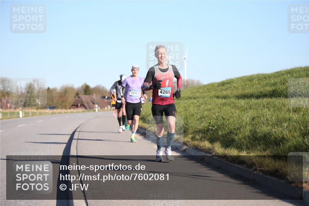 06.04.2025 - 44. Internationalen Wilhelmsburger Insellauf Jannik Wohlers http://msf.ph/oto/7602081 06.04.2025 09:20:11 Laufen 3994, 4265 meine-sportfotos.de