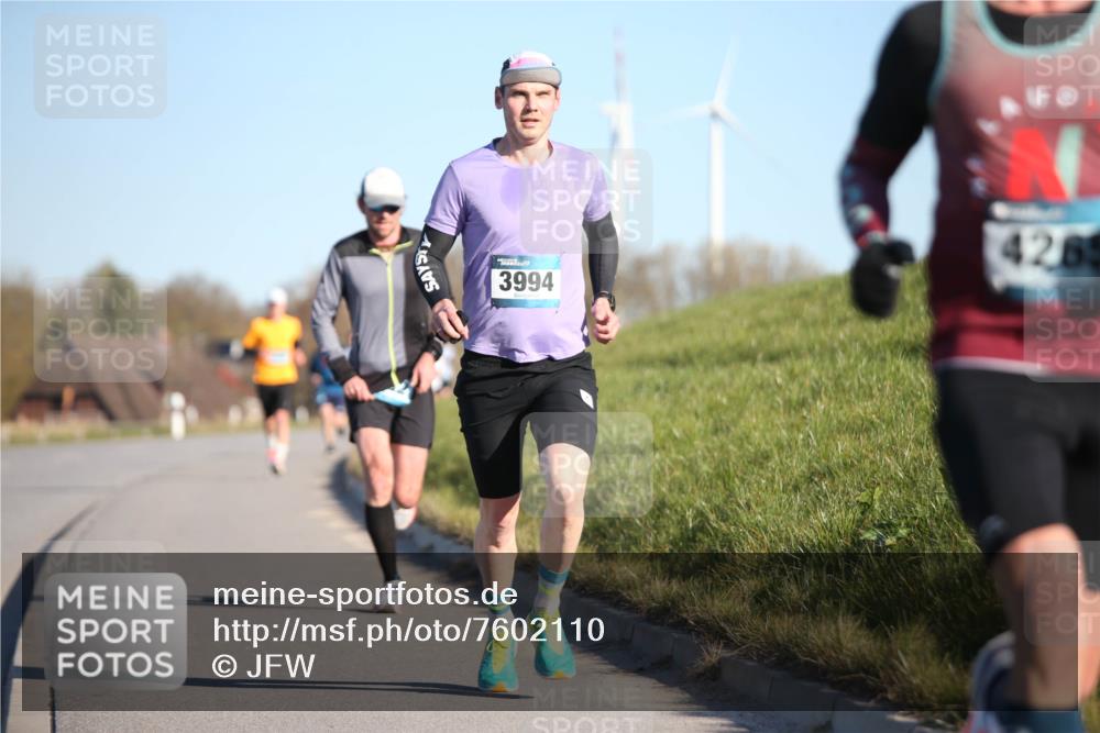 06.04.2025 - 44. Internationalen Wilhelmsburger Insellauf Jannik Wohlers http://msf.ph/oto/7602110 06.04.2025 09:20:12 Laufen 3994, 426 meine-sportfotos.de