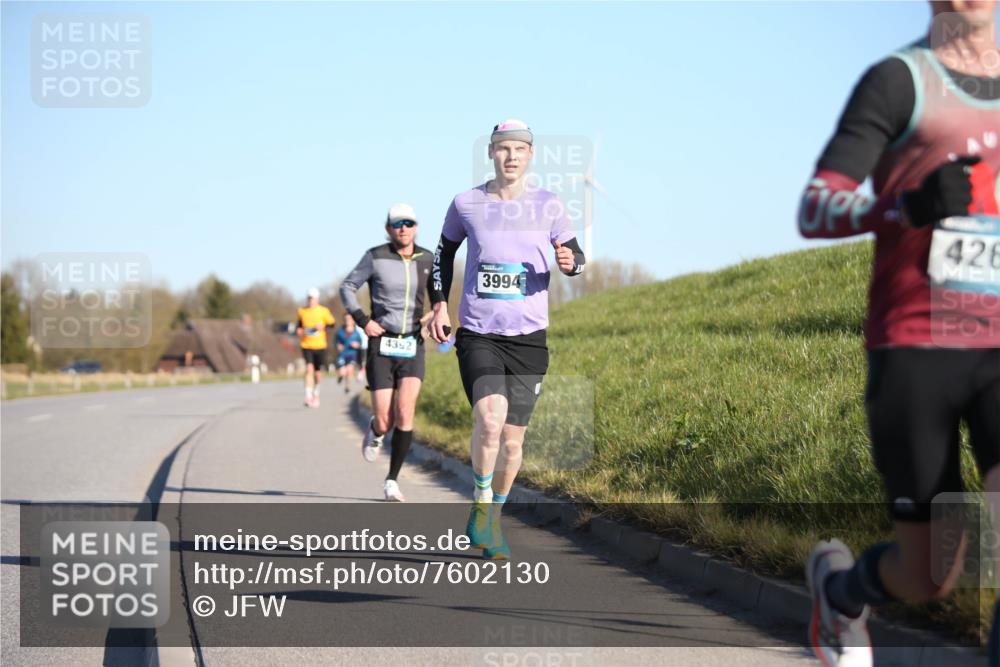 06.04.2025 - 44. Internationalen Wilhelmsburger Insellauf Jannik Wohlers http://msf.ph/oto/7602130 06.04.2025 09:20:13 Laufen 4392, 3994, 426 meine-sportfotos.de