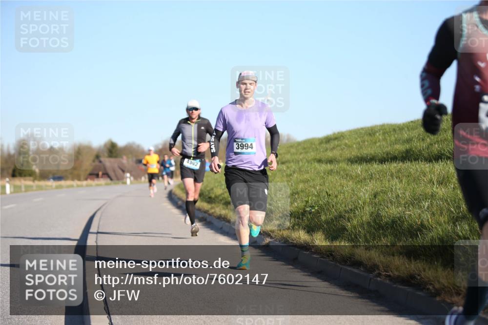 06.04.2025 - 44. Internationalen Wilhelmsburger Insellauf Jannik Wohlers http://msf.ph/oto/7602147 06.04.2025 09:20:13 Laufen 4392, 3994 meine-sportfotos.de