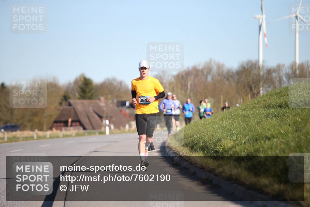 06.04.2025 - 44. Internationalen Wilhelmsburger Insellauf Jannik Wohlers http://msf.ph/oto/7602190 06.04.2025 09:20:17 Laufen 364 meine-sportfotos.de