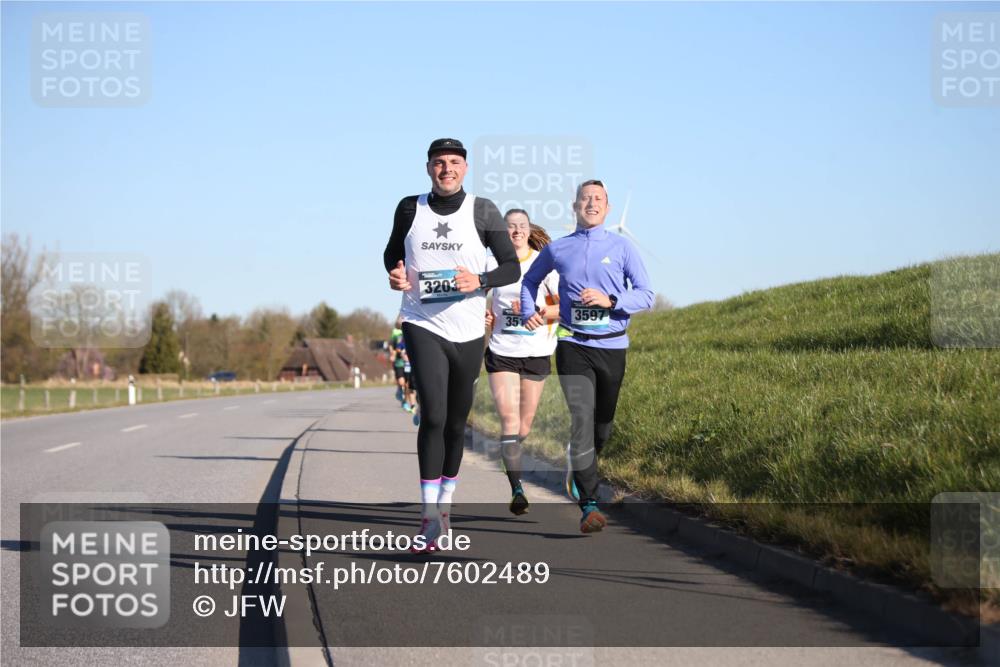 06.04.2025 - 44. Internationalen Wilhelmsburger Insellauf Jannik Wohlers http://msf.ph/oto/7602489 06.04.2025 09:20:31 Laufen 3203, 3597, 351 meine-sportfotos.de
