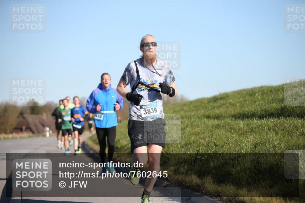 06.04.2025 - 44. Internationalen Wilhelmsburger Insellauf Jannik Wohlers http://msf.ph/oto/7602645 06.04.2025 09:20:34 Laufen 416, 3839 meine-sportfotos.de