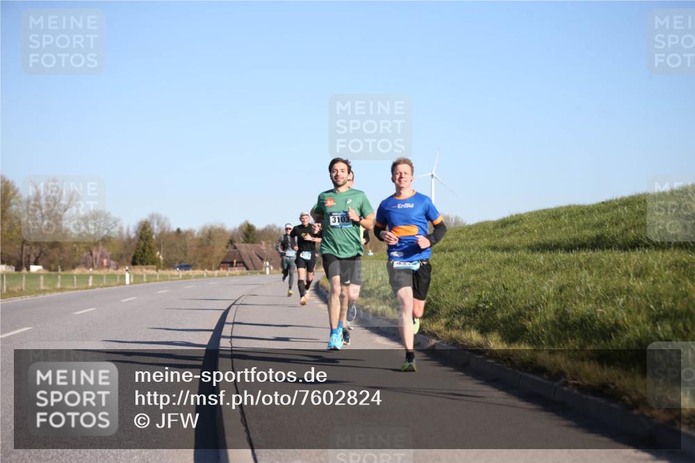 06.04.2025 - 44. Internationalen Wilhelmsburger Insellauf Jannik Wohlers http://msf.ph/oto/7602824 06.04.2025 09:20:39 Laufen 3103 meine-sportfotos.de